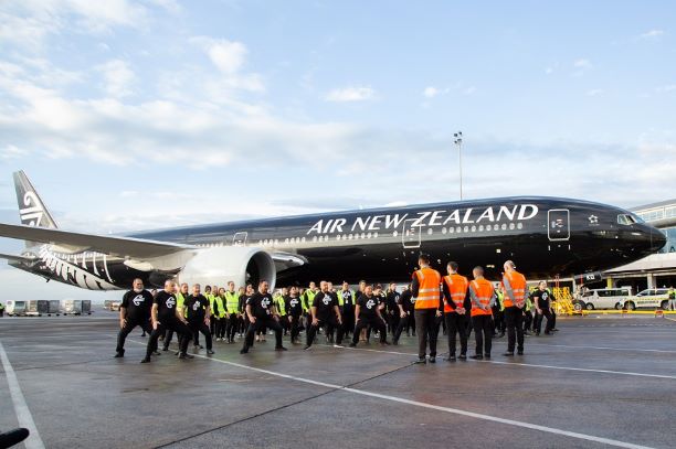 JONATHAN HILL: The Air NZ refund saga - who benefits and who should own our airline?