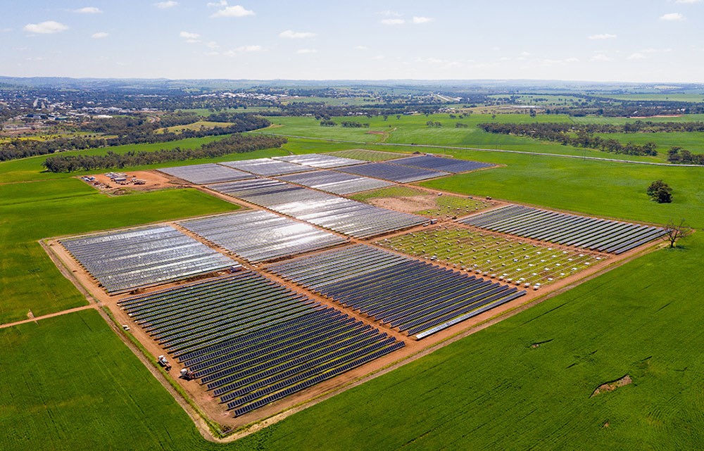 Genesis eyes country's biggest solar project to reduce emissions
