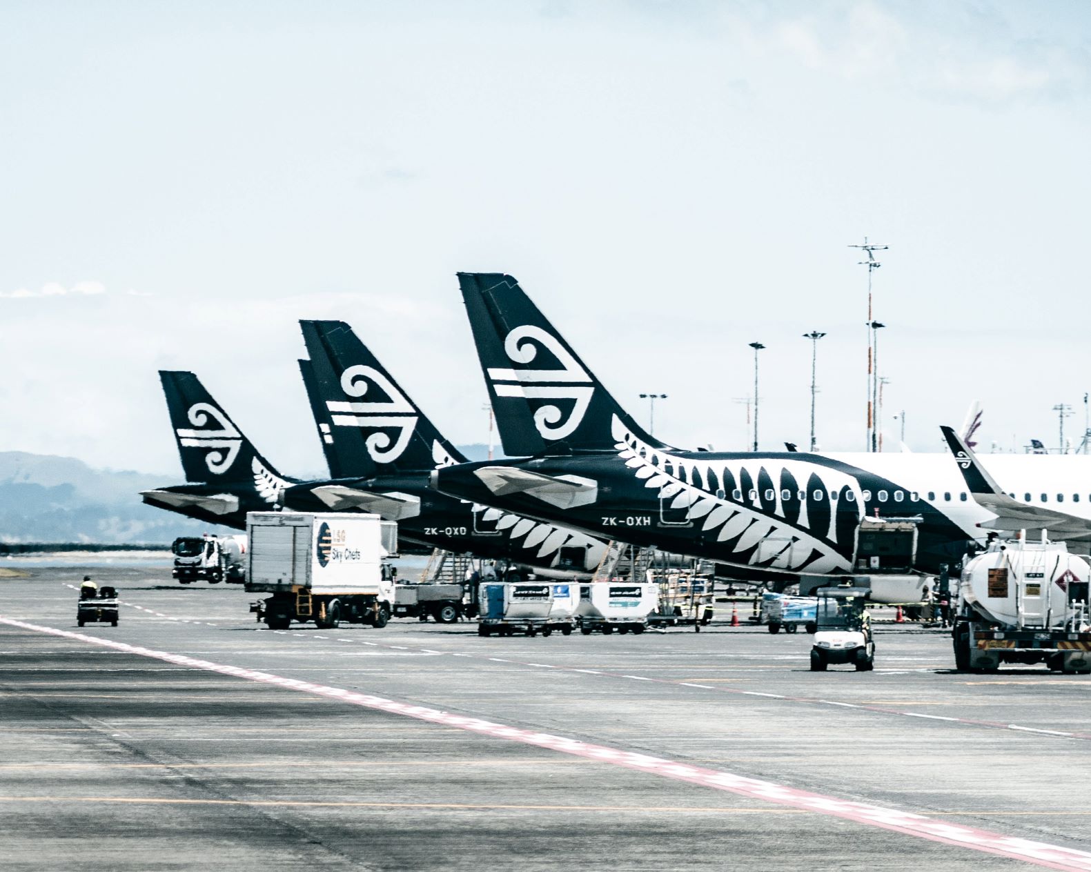 Hedging holds fuel price high for Air New Zealand