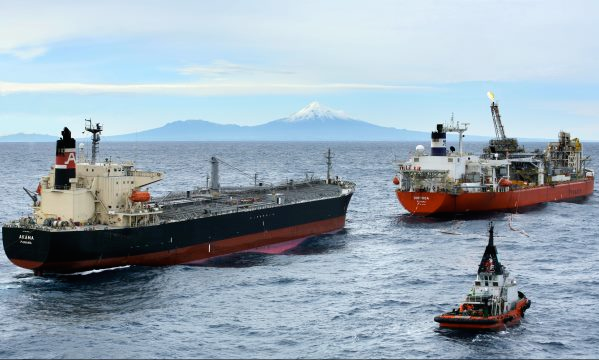 Oil ship to stay at Tui field - High Court